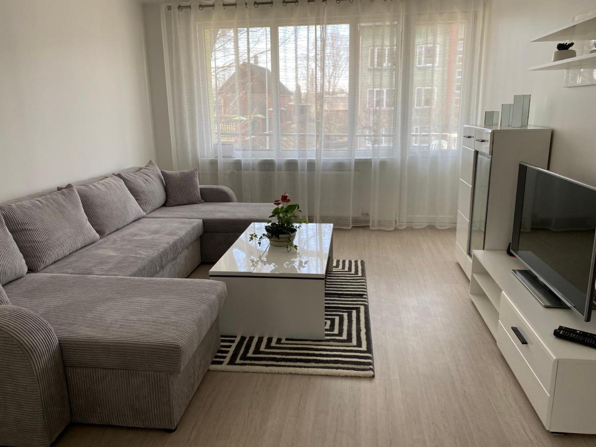 Centra Apartamenti Aluksne Exterior photo